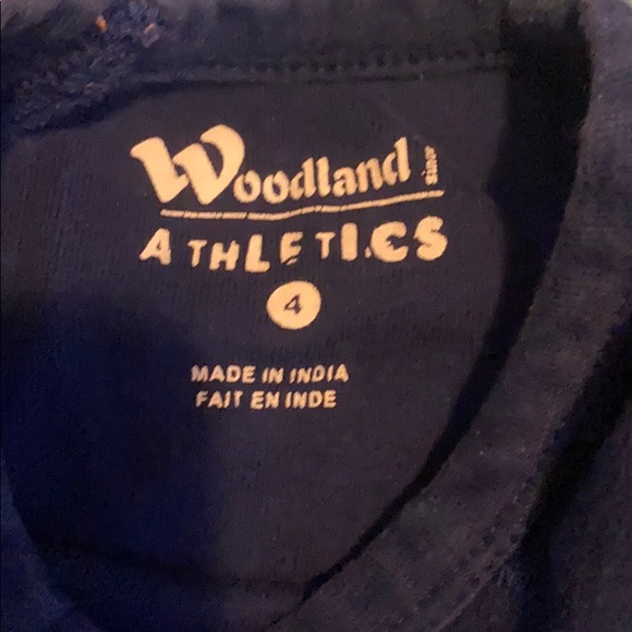 Sleeveless t-shirt - Picture 2 of 2